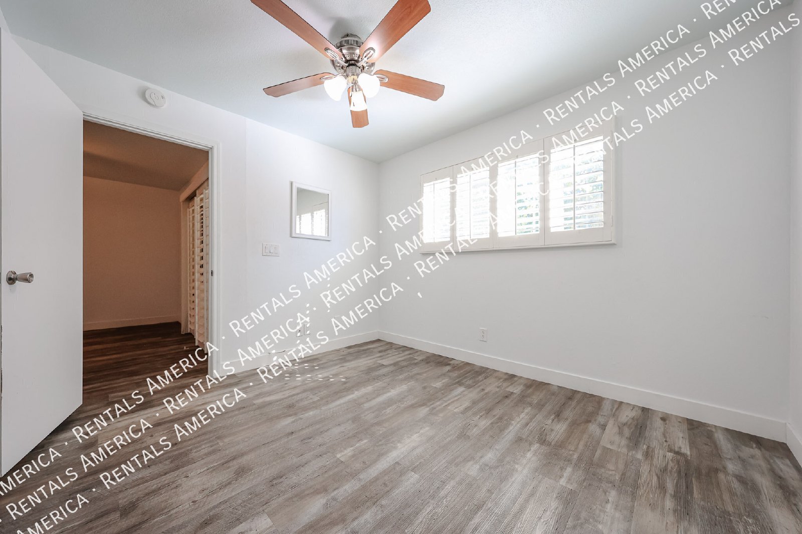 2 Bedroom Condo in Arcadia available for immediate Move in! property image