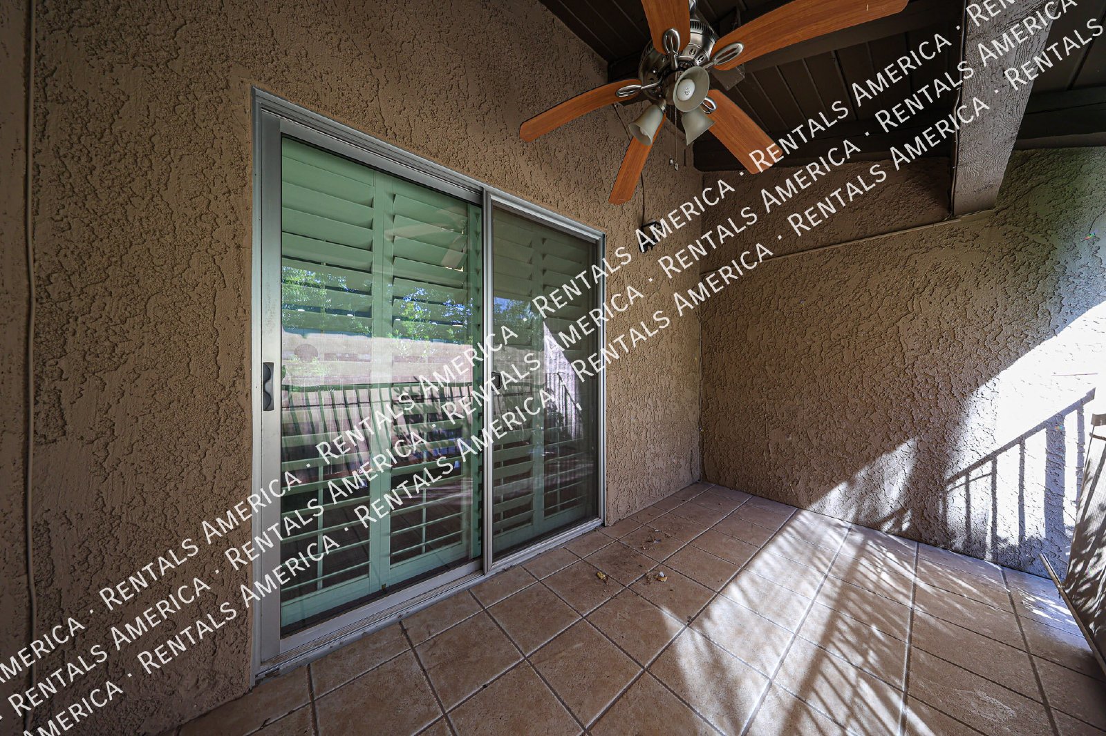2 Bedroom Condo in Arcadia available for immediate Move in! property image