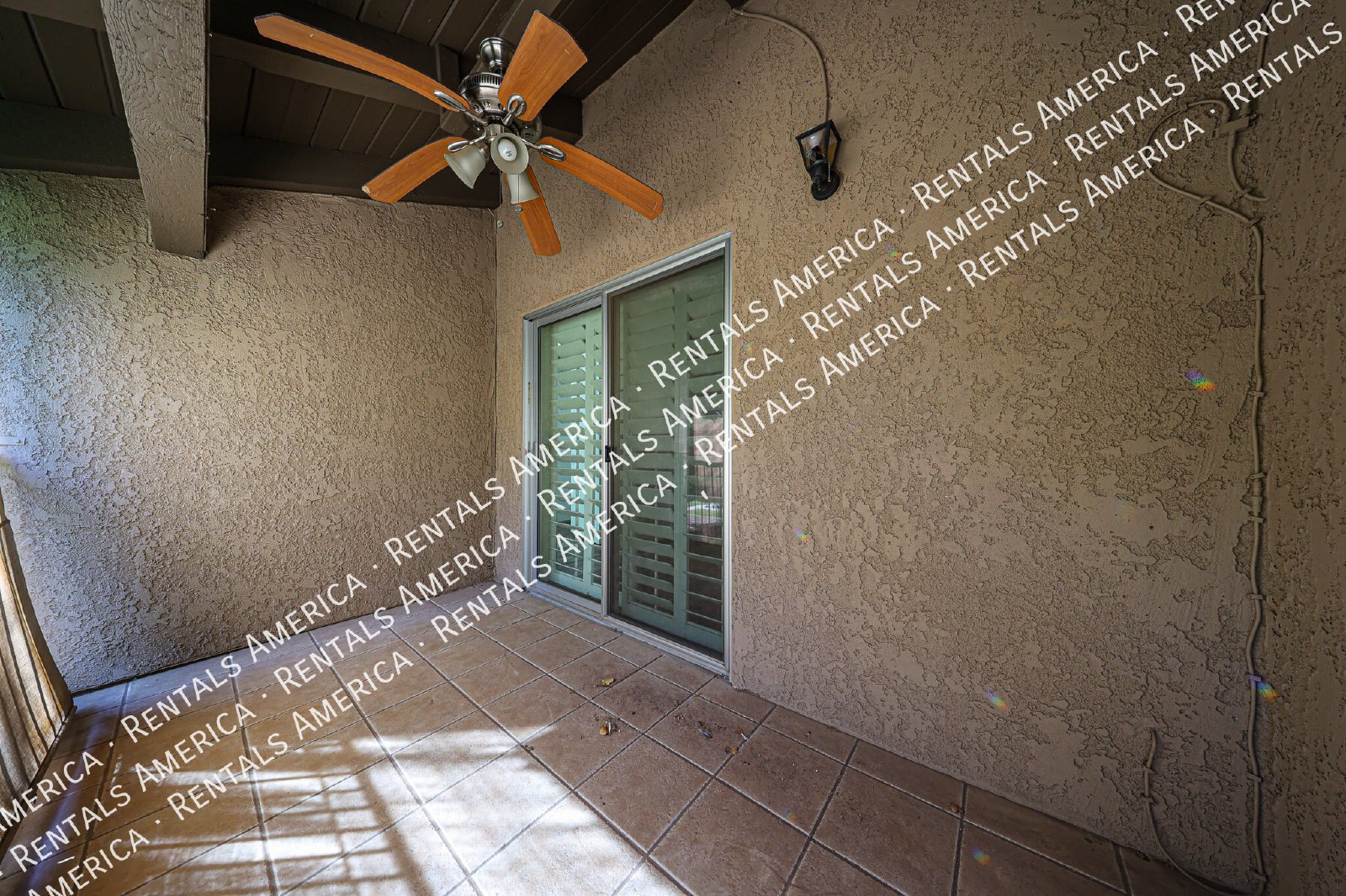 2 Bedroom Condo in Arcadia available for immediate Move in! property image