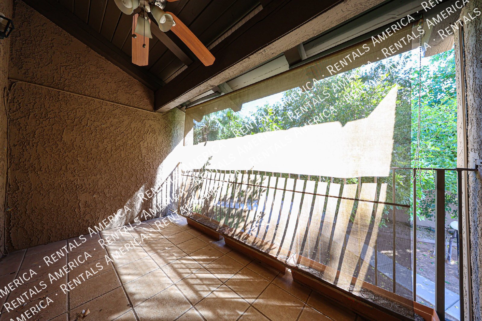 2 Bedroom Condo in Arcadia available for immediate Move in! property image