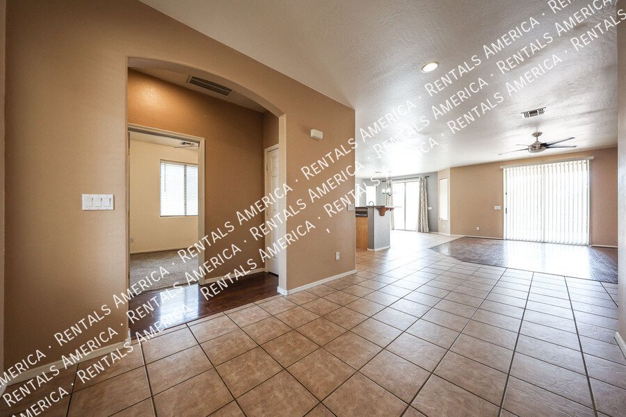 MOVE IN SPECIAL!!!! Available Now in Queen Creek! property image