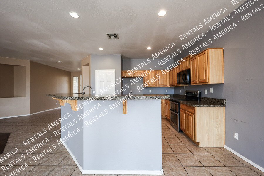 MOVE IN SPECIAL!!!! Available Now in Queen Creek! property image