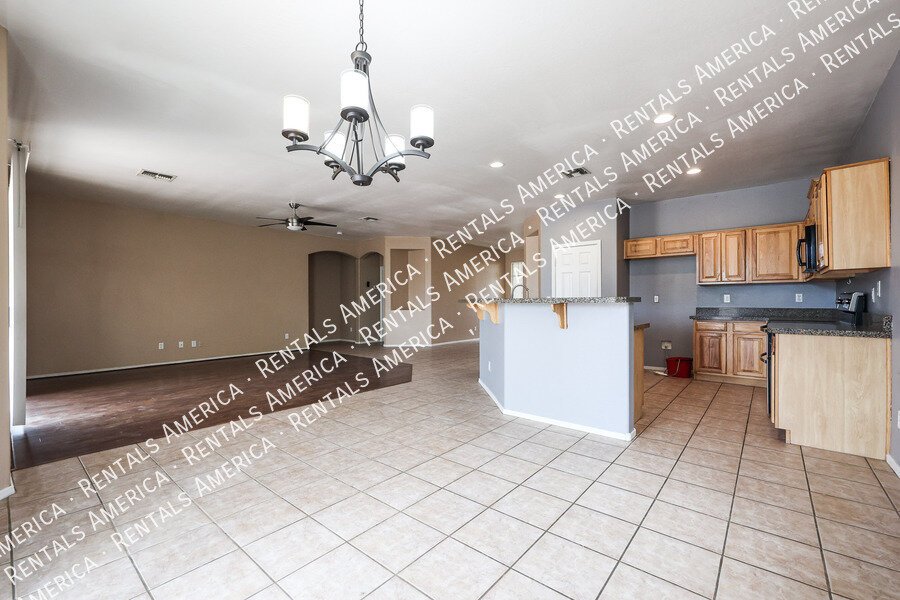 MOVE IN SPECIAL!!!! Available Now in Queen Creek! property image