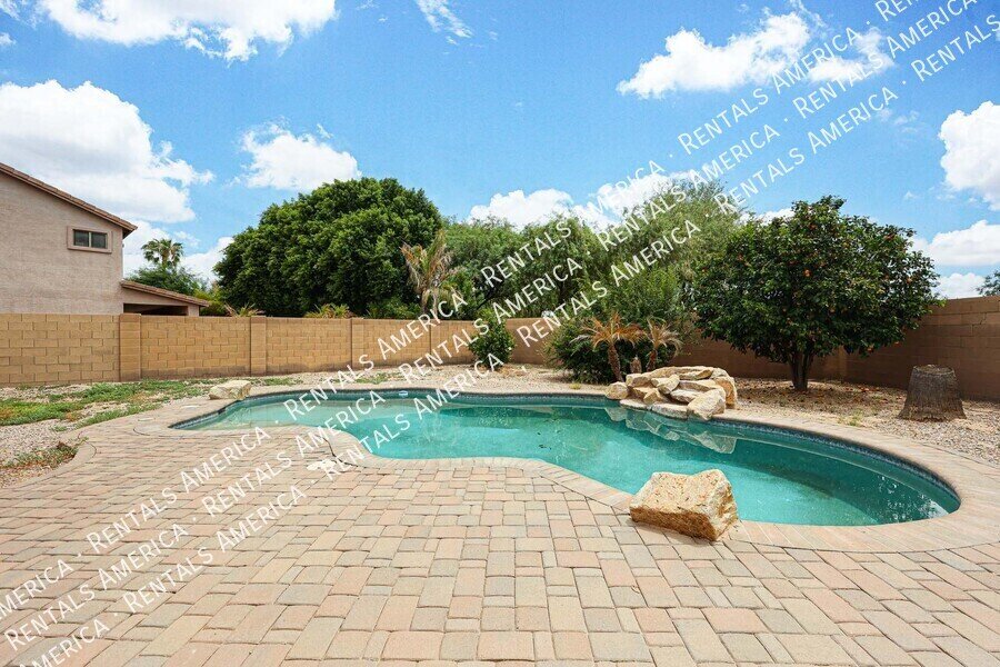 MOVE IN SPECIAL!!!! Available Now in Queen Creek! property image