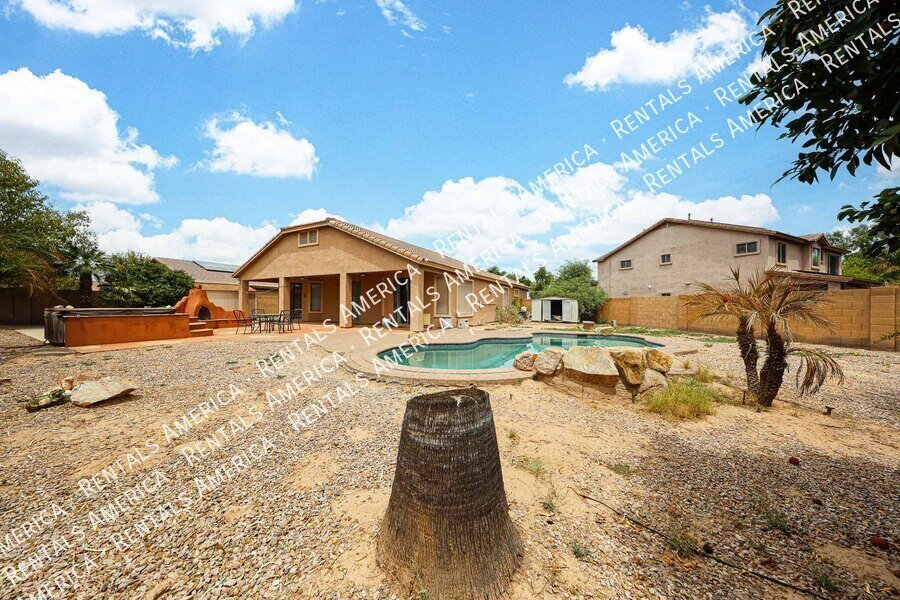 MOVE IN SPECIAL!!!! Available Now in Queen Creek! property image