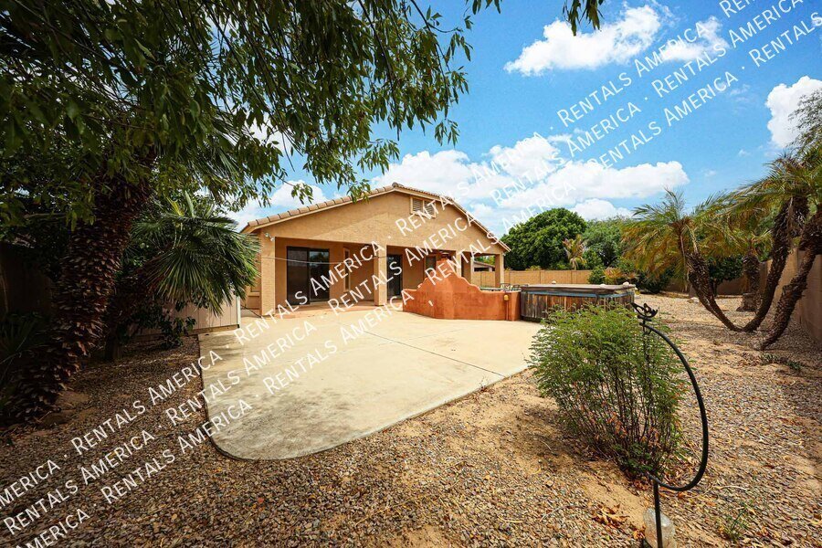 MOVE IN SPECIAL!!!! Available Now in Queen Creek! property image