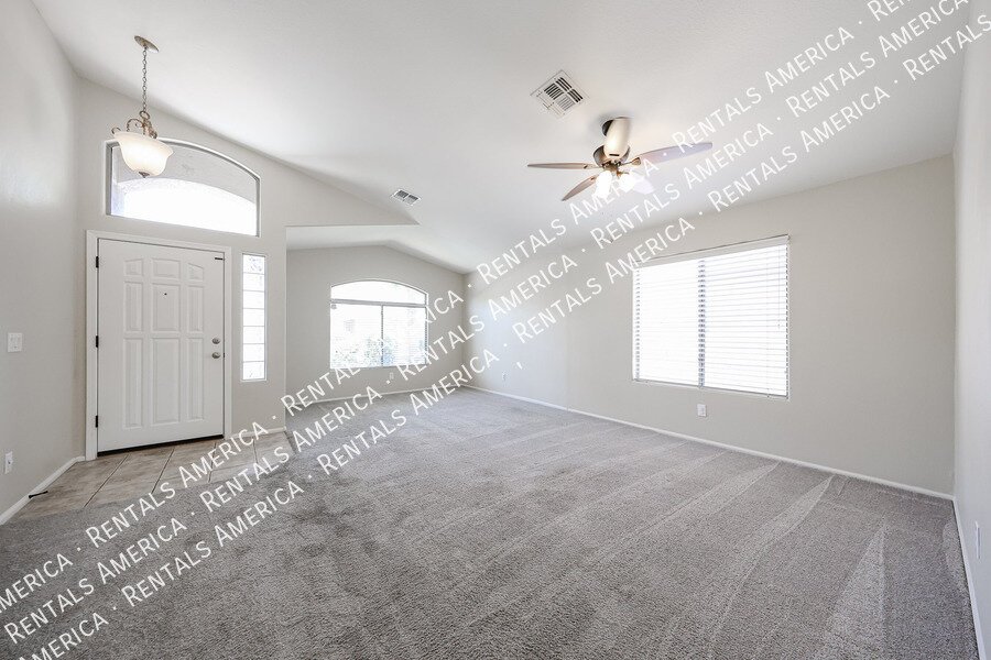 1 month free with a 15-month lease! property image