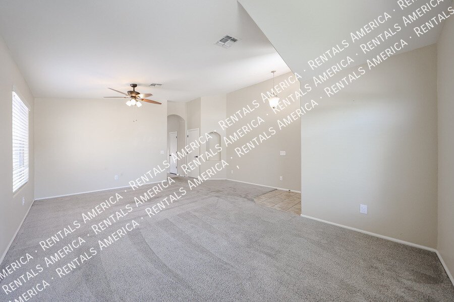 1 month free with a 15-month lease! property image