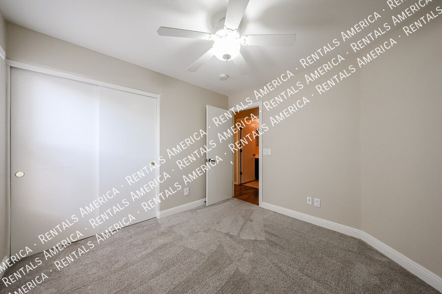 1 month free with a 15-month lease! property image