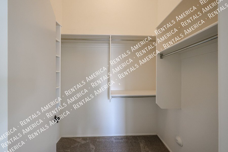 1 month free with a 15-month lease! property image