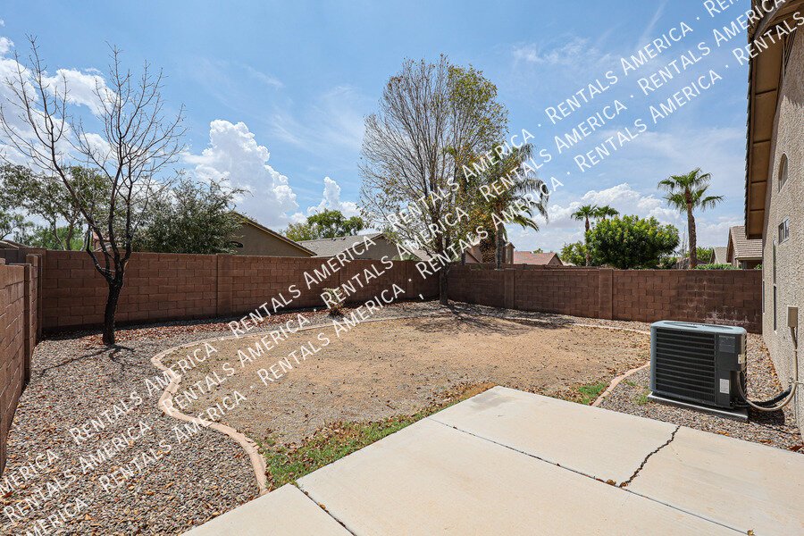 1 month free with a 15-month lease! property image