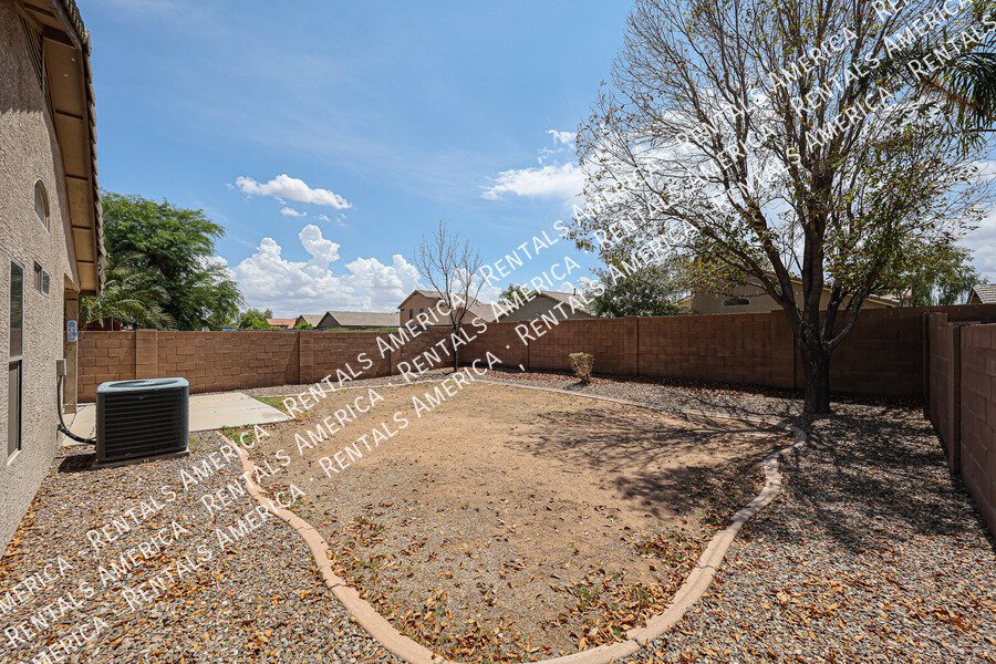 1 month free with a 15-month lease! property image