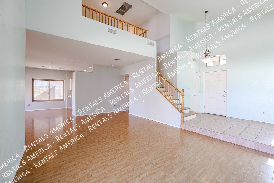 SPACIOUS 3 BEDROOM IN TOLLESON property image