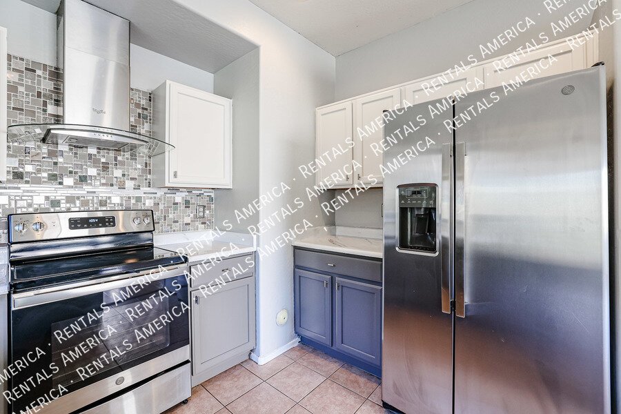 SPACIOUS 3 BEDROOM IN TOLLESON property image