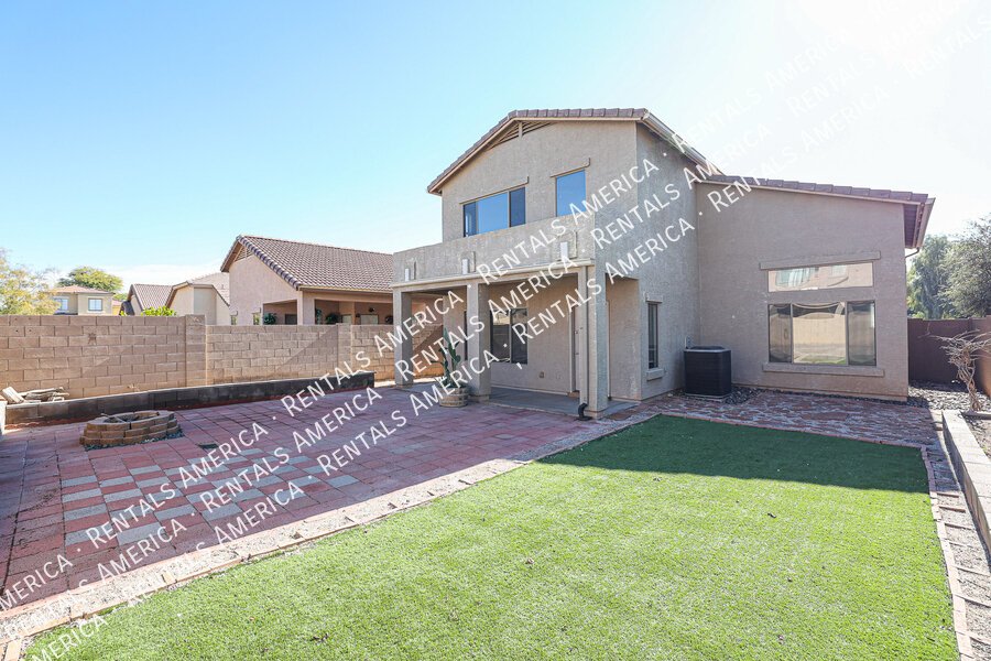 SPACIOUS 3 BEDROOM IN TOLLESON property image