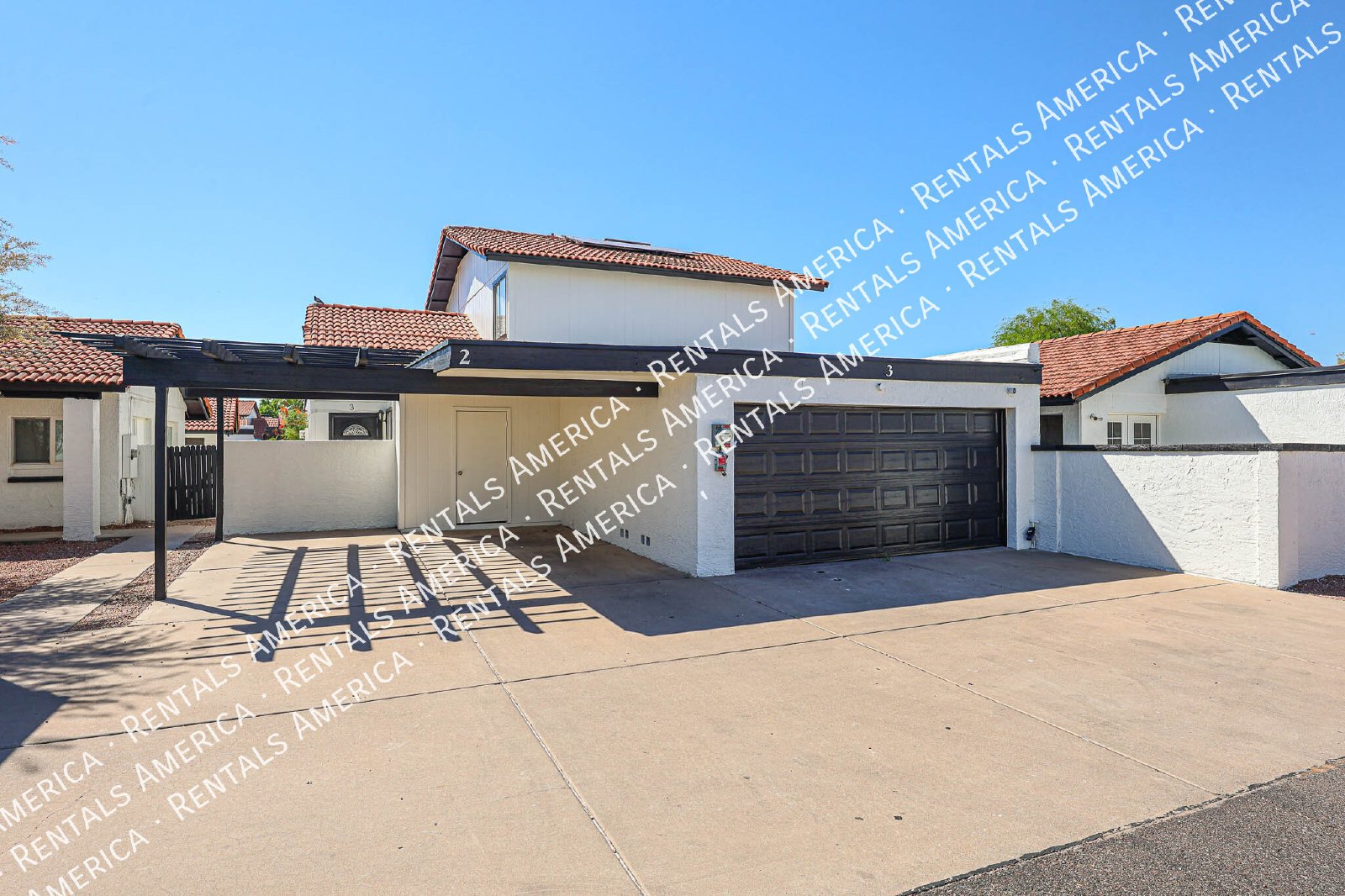 Spacious 4-Bedroom Townhome 2-Car Garage, Solar system, & Community Am property image