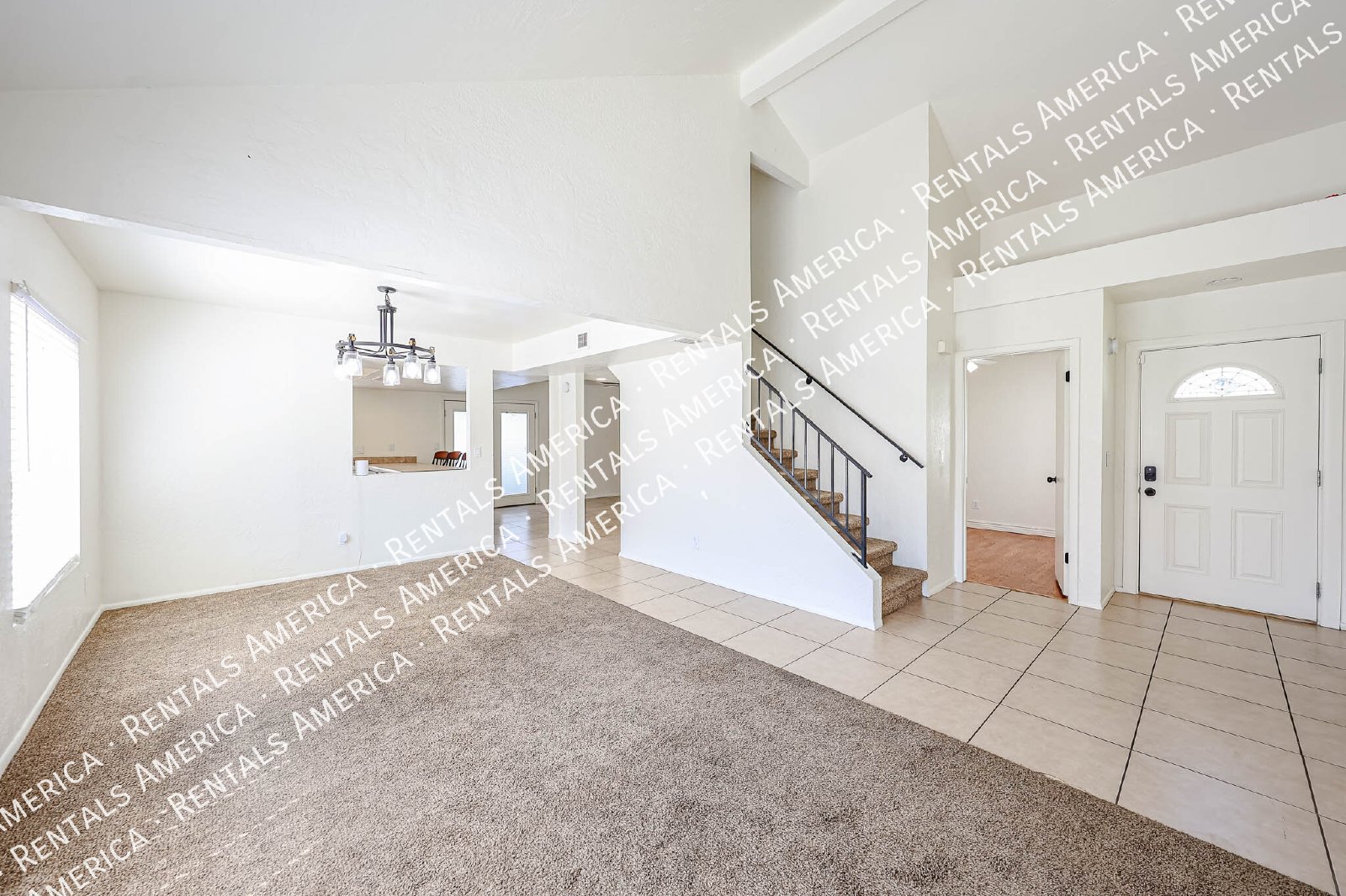 Spacious 4-Bedroom Townhome 2-Car Garage, Solar system, & Community Am property image