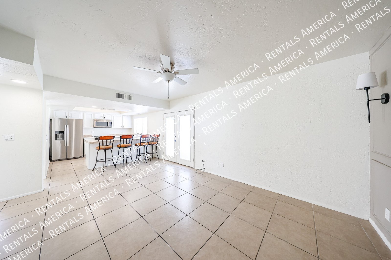 Spacious 4-Bedroom Townhome 2-Car Garage, Solar system, & Community Am property image