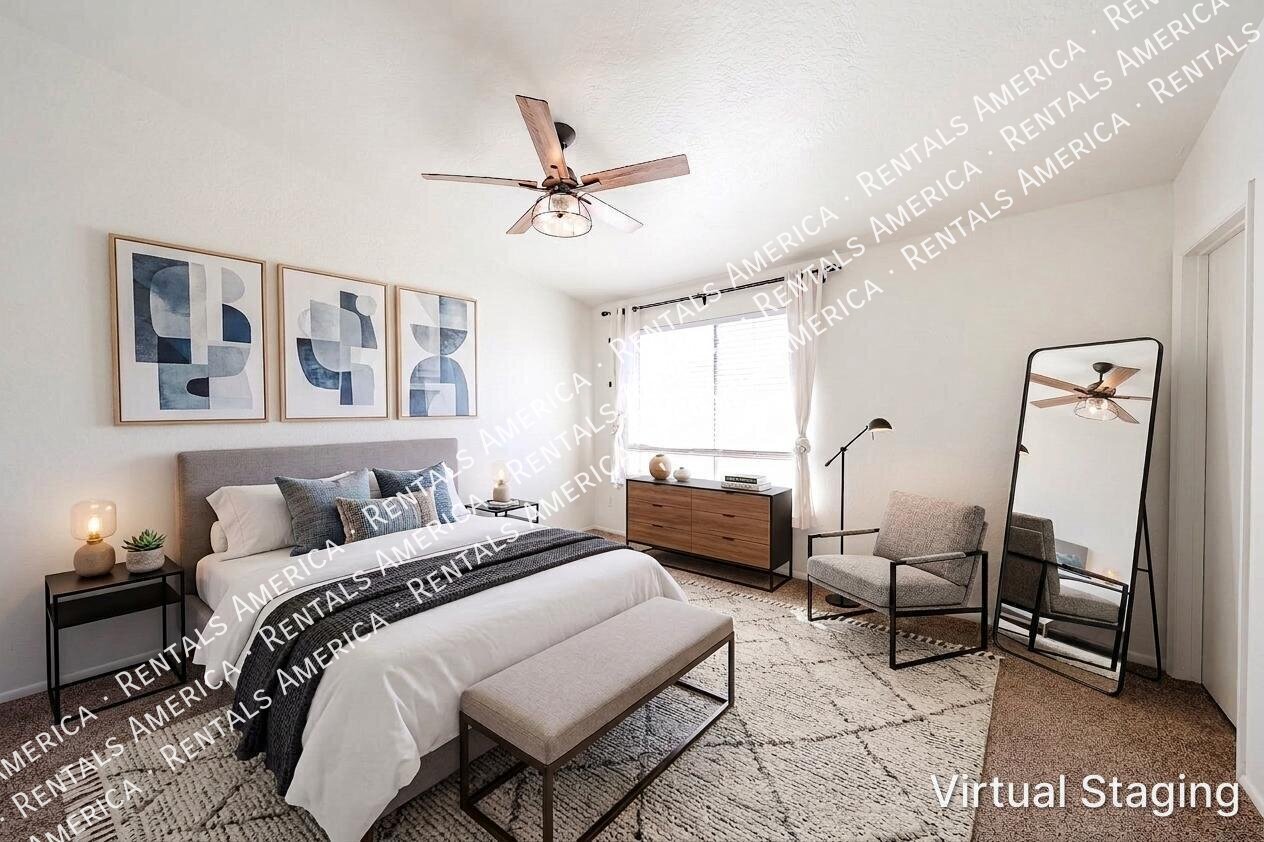 Spacious 4-Bedroom Townhome 2-Car Garage, Solar system, & Community Am property image
