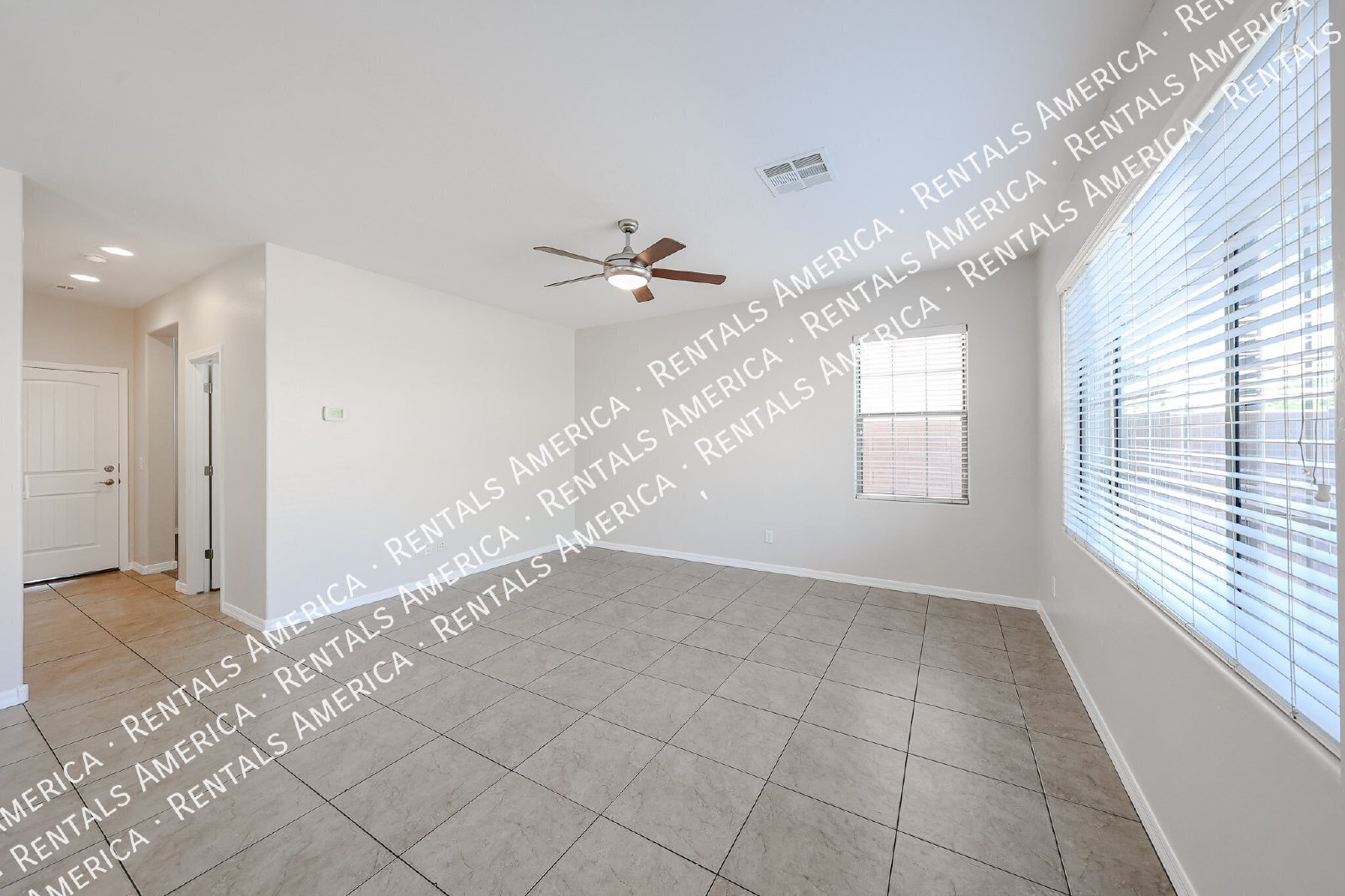 Beautifully Updated Chandler Home in Gated Nicholas Point Community property image