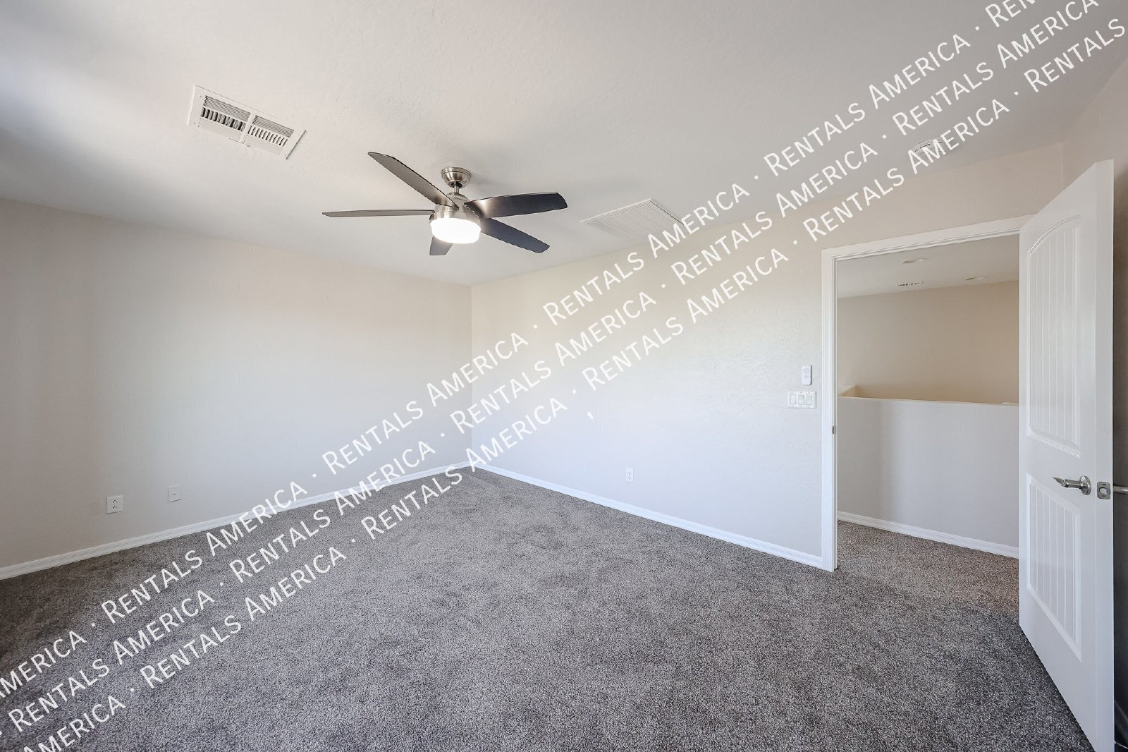 Beautifully Updated Chandler Home in Gated Nicholas Point Community property image