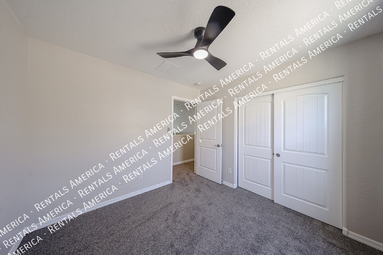 Beautifully Updated Chandler Home in Gated Nicholas Point Community property image