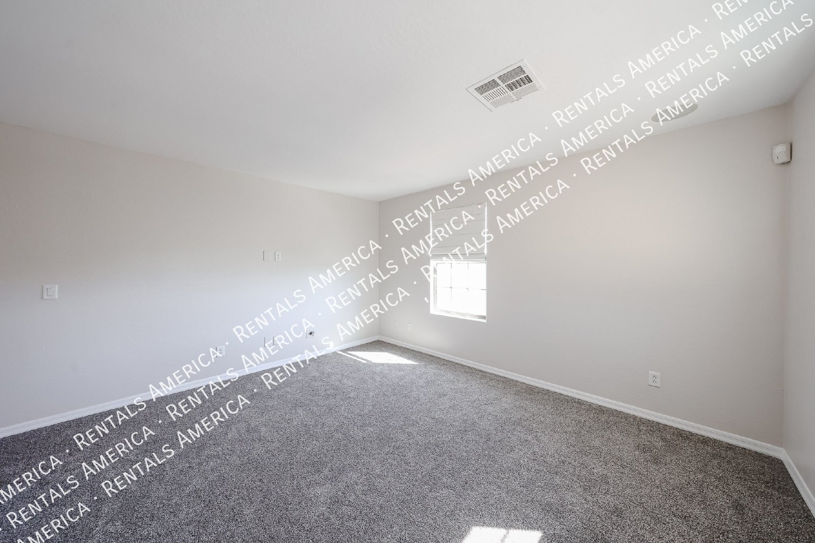 Beautifully Updated Chandler Home in Gated Nicholas Point Community property image