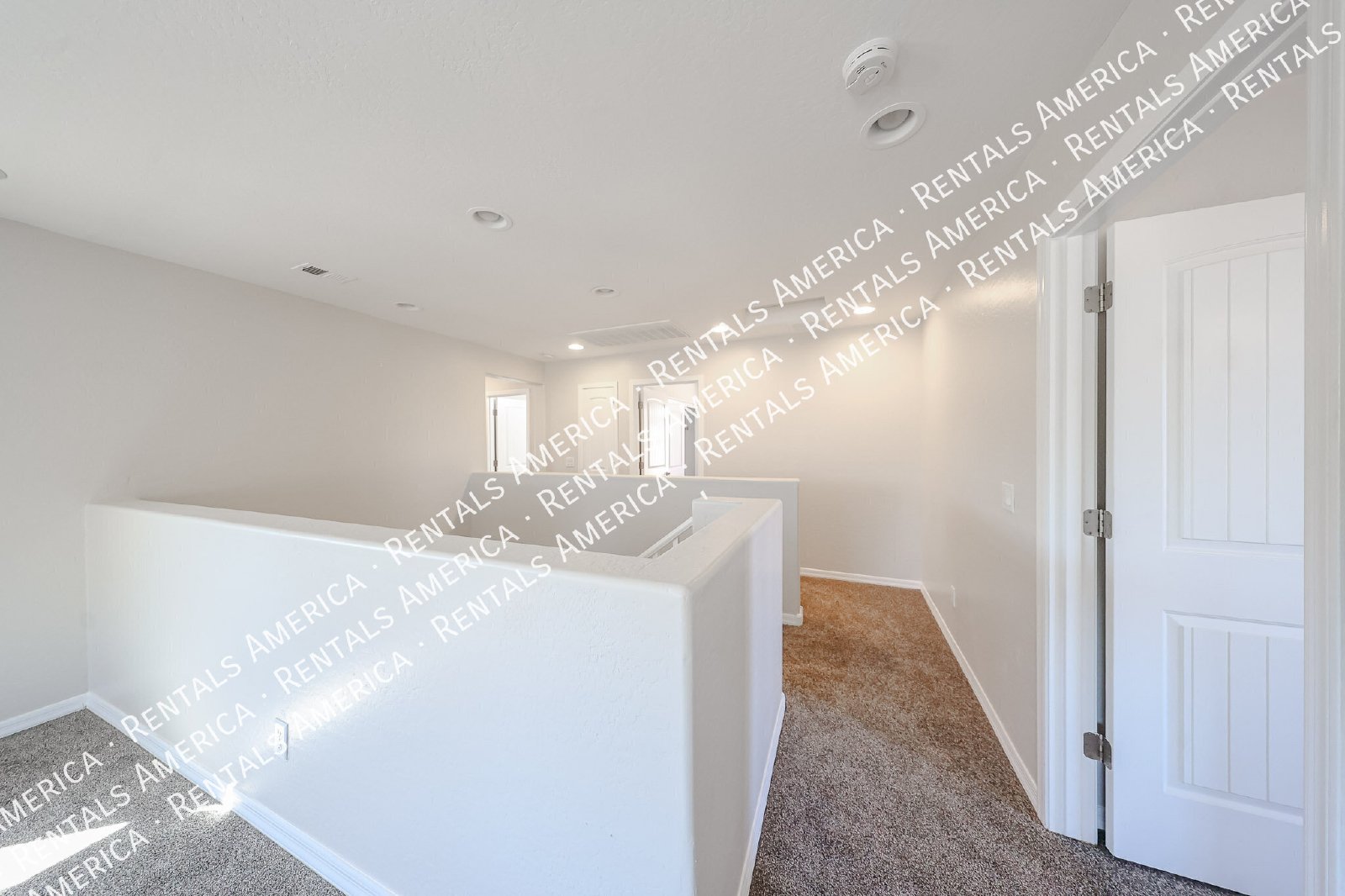 Beautifully Updated Chandler Home in Gated Nicholas Point Community property image