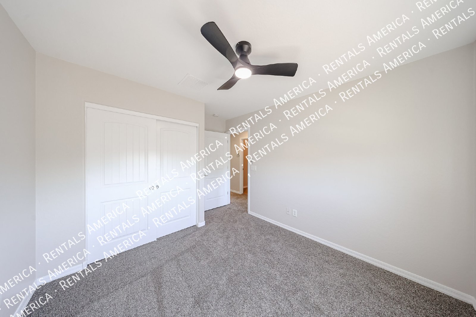 Beautifully Updated Chandler Home in Gated Nicholas Point Community property image