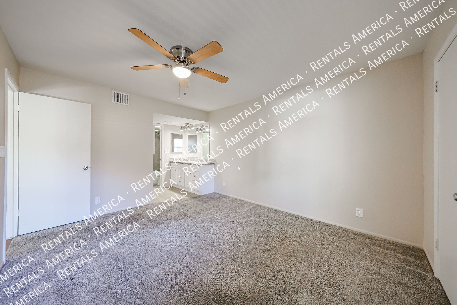 Charming 2-Bedroom, 2-Bathroom Condo for Rent property image