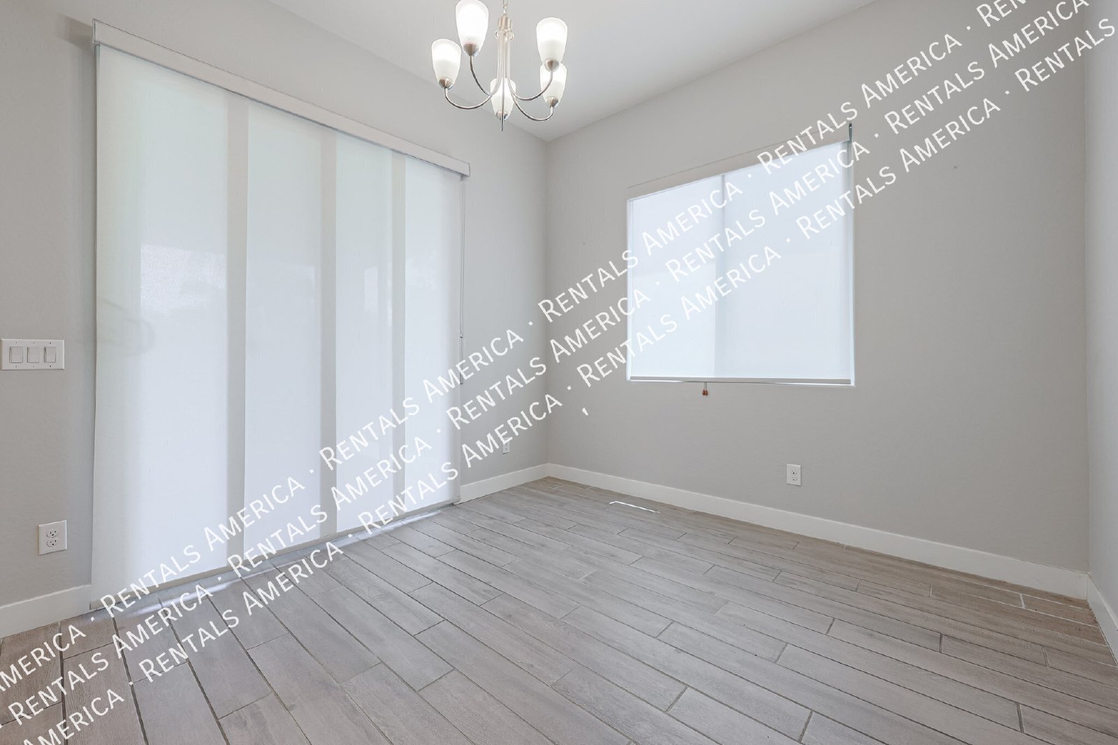 Awesome three bedroom home in the heart of Gilbert property image