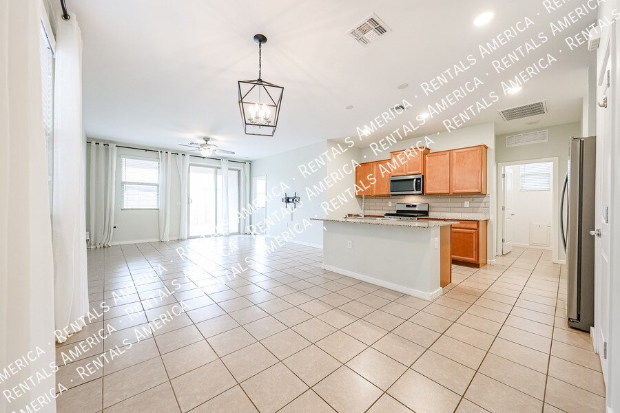 OCTOBER MOVE IN SPECIAL property image