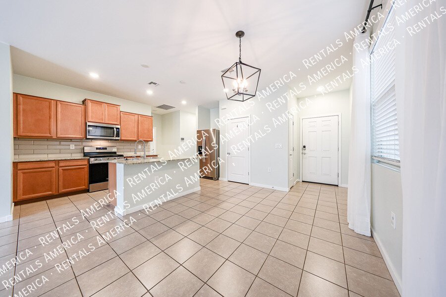 OCTOBER MOVE IN SPECIAL property image