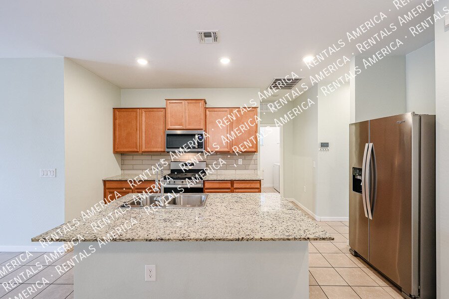 OCTOBER MOVE IN SPECIAL property image