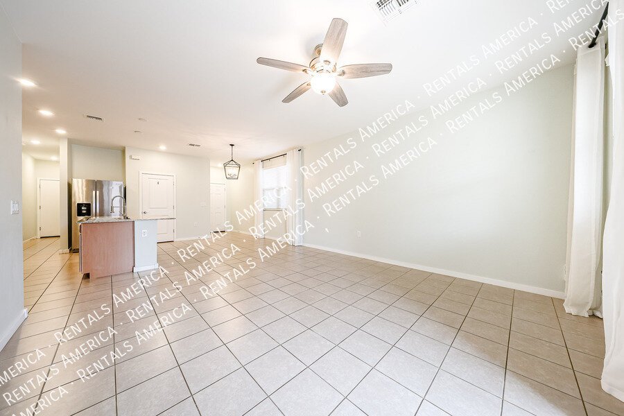 OCTOBER MOVE IN SPECIAL property image