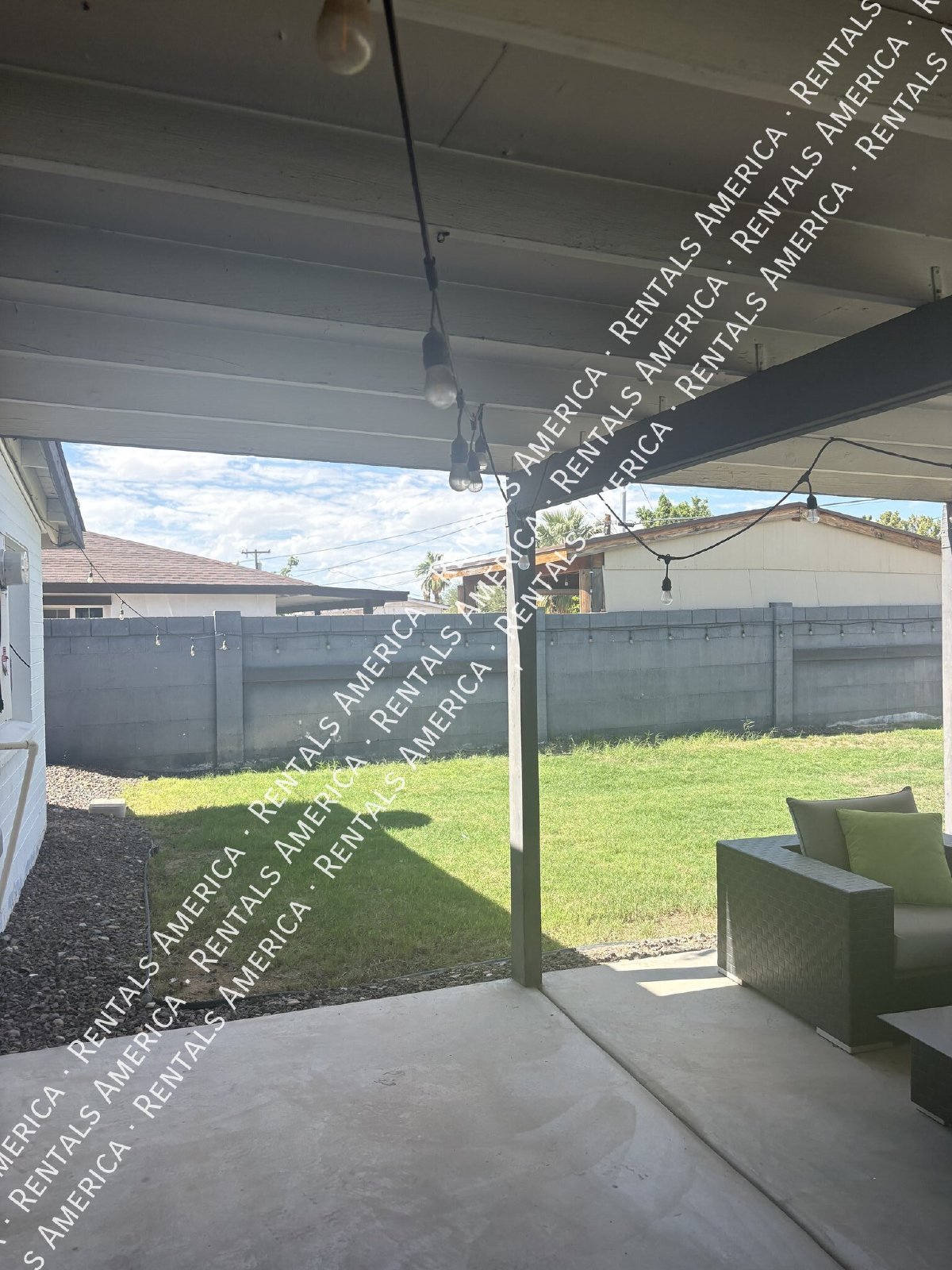 MOVE IN SPECIA! $2500 for monthly rentSOLAR, POOL, 2000 SQ Ft, SPECIAL property image