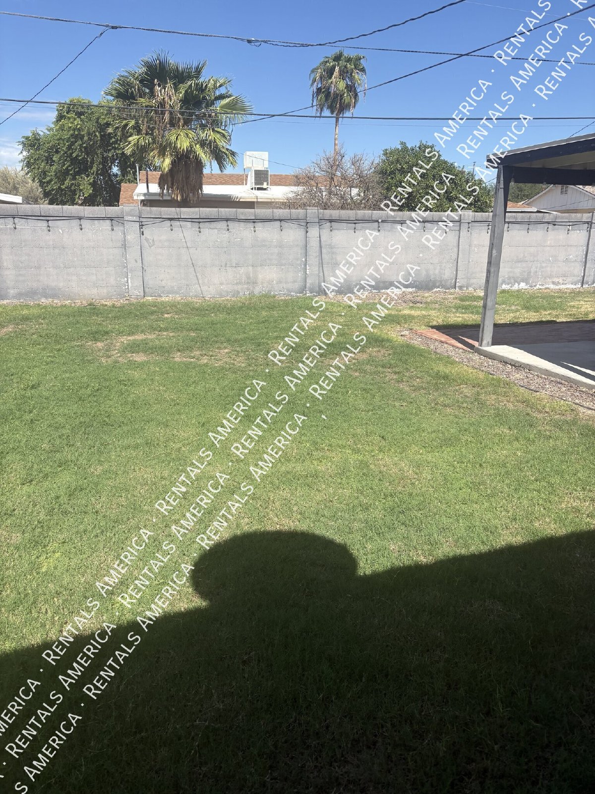 MOVE IN SPECIA! $2500 for monthly rentSOLAR, POOL, 2000 SQ Ft, SPECIAL property image