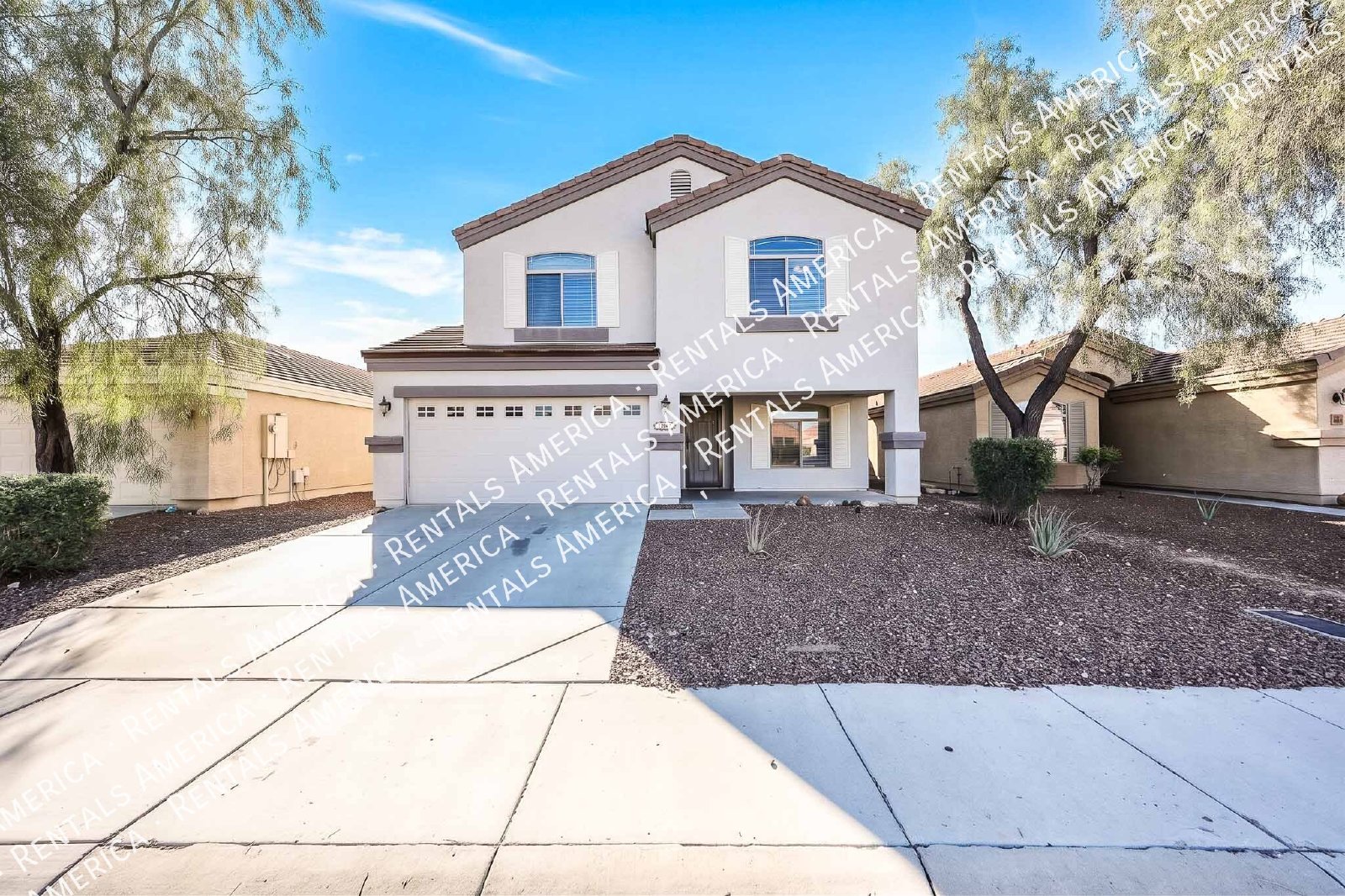 Spacious 4 Bd / 2.5 Ba home with large loft and a den!!! property image