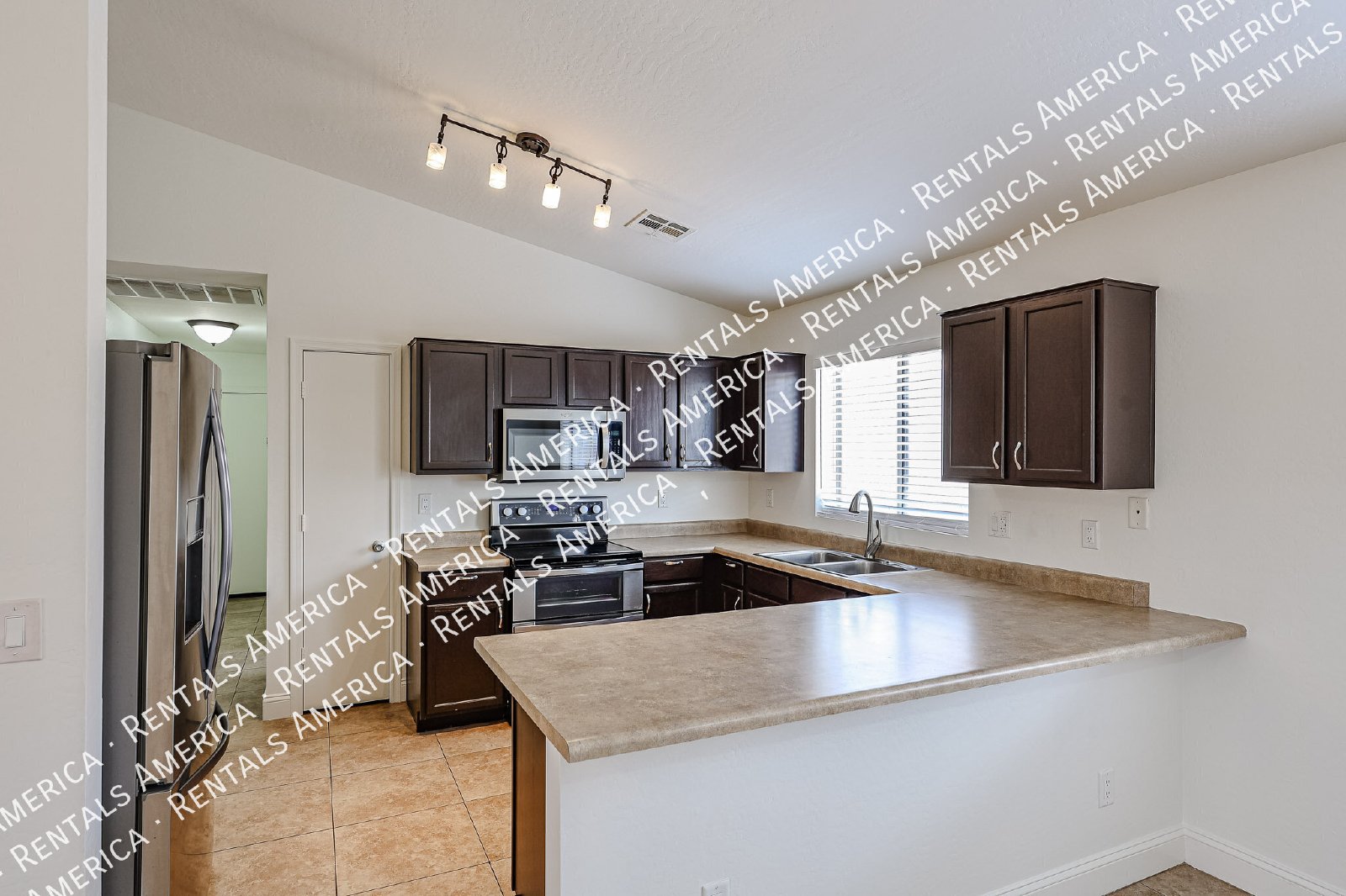 New Paint and New Blinds Throughout! Spacious 4-Bed, 2 Bath Home property image