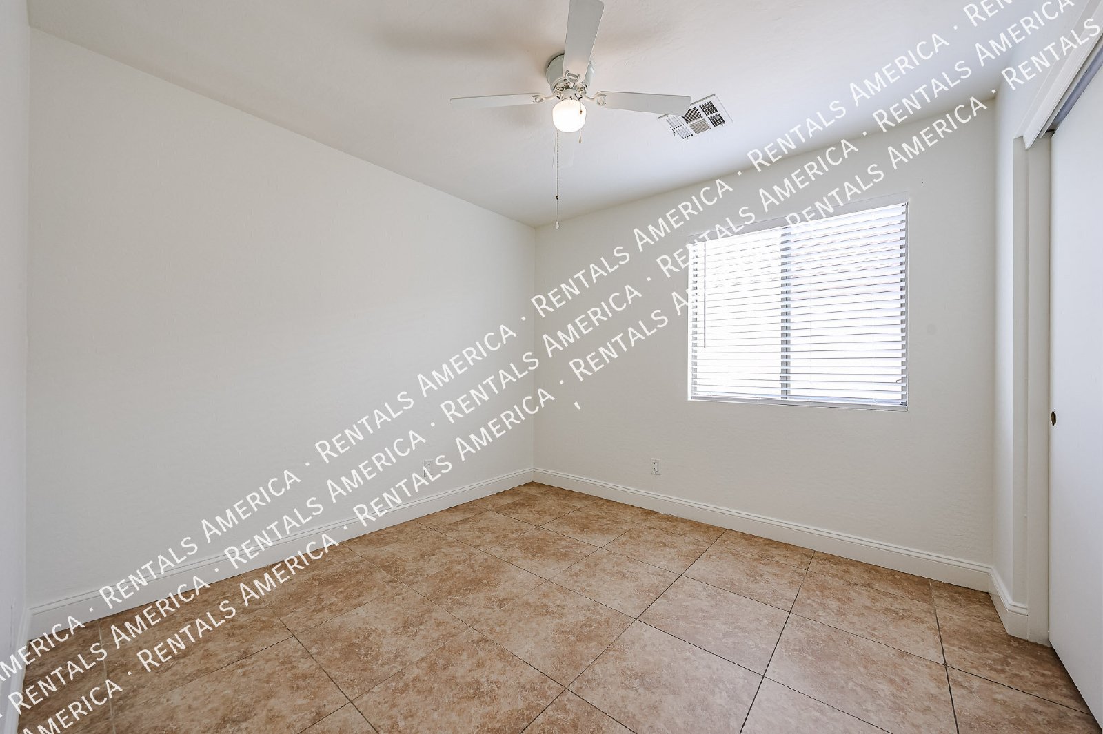 New Paint and New Blinds Throughout! Spacious 4-Bed, 2 Bath Home property image