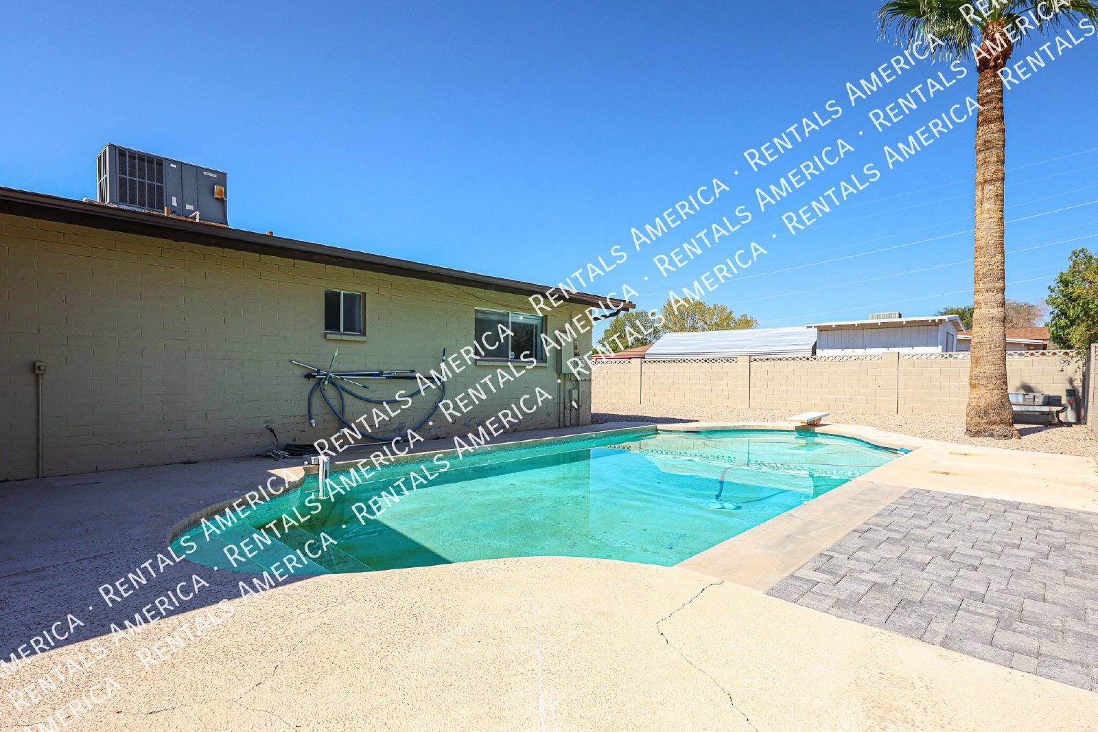 Spacious 4-Bedroom Home with Private Diving Pool in Mesa! property image