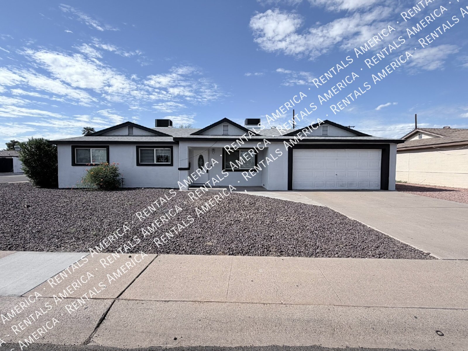 Spacious 2 Master Bedrooms- Scottsdale 4 bedroom 3 baths property image
