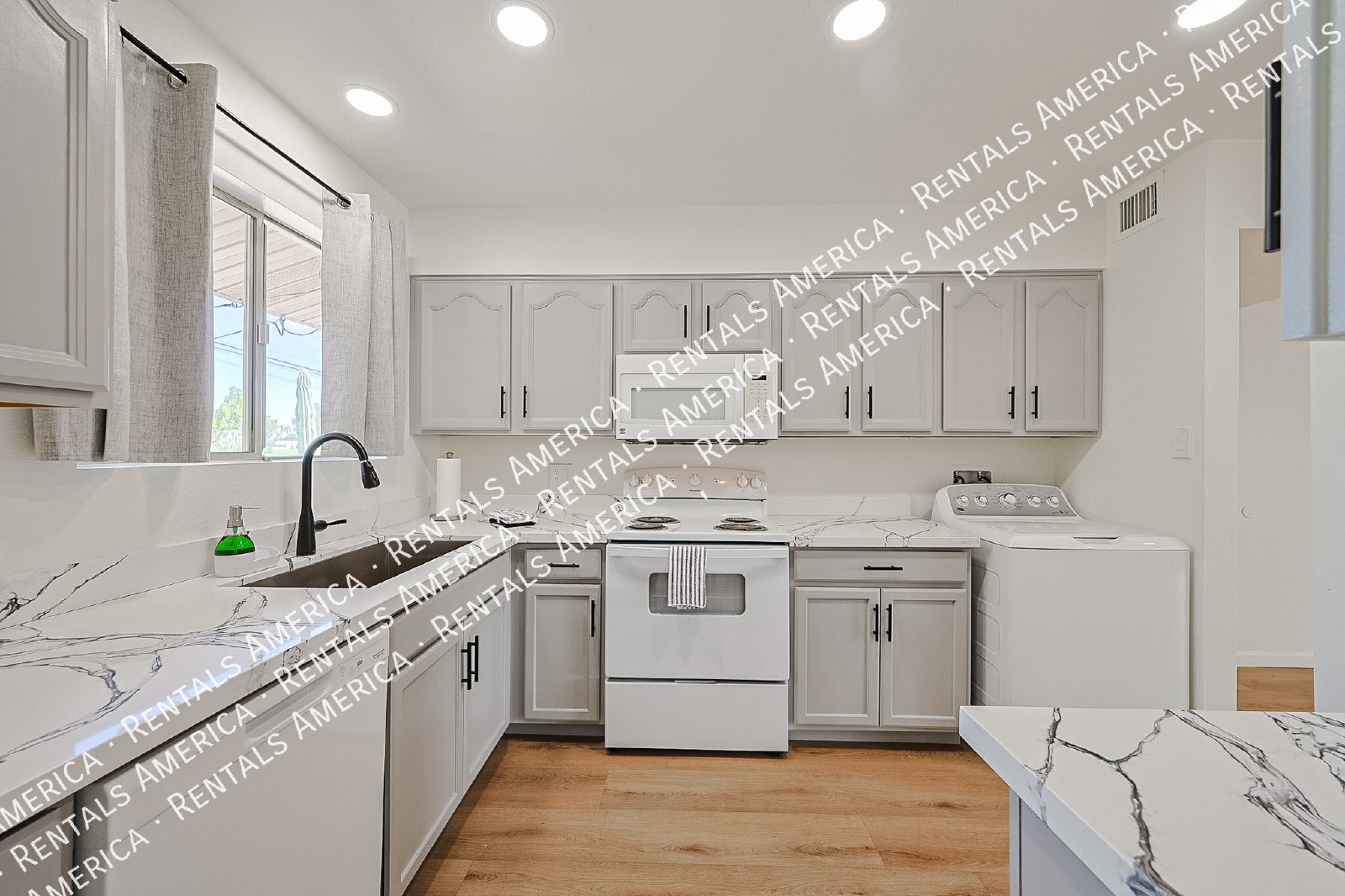 Completely REMODELED Home in 55+ Enjoy Golf Course Views property image