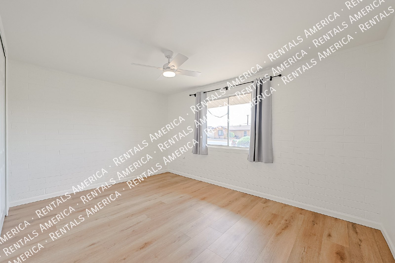 Completely REMODELED Home in 55+ Enjoy Golf Course Views property image