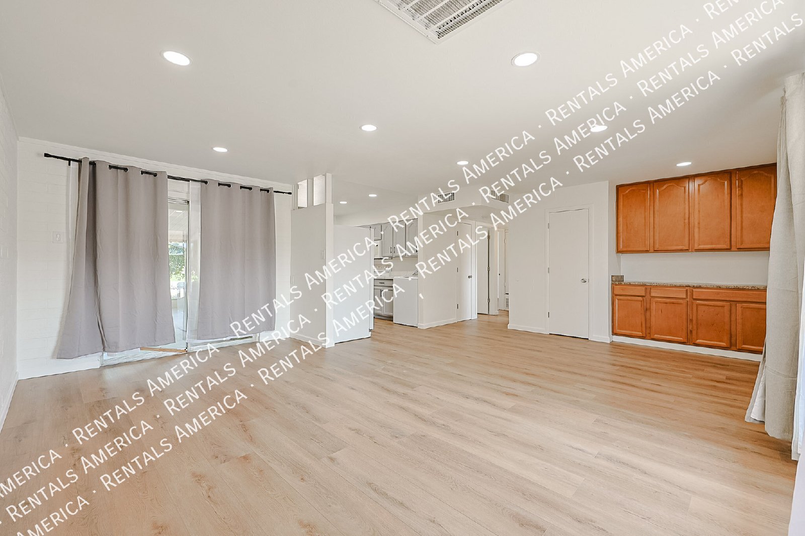 Completely REMODELED Home in 55+ Enjoy Golf Course Views property image