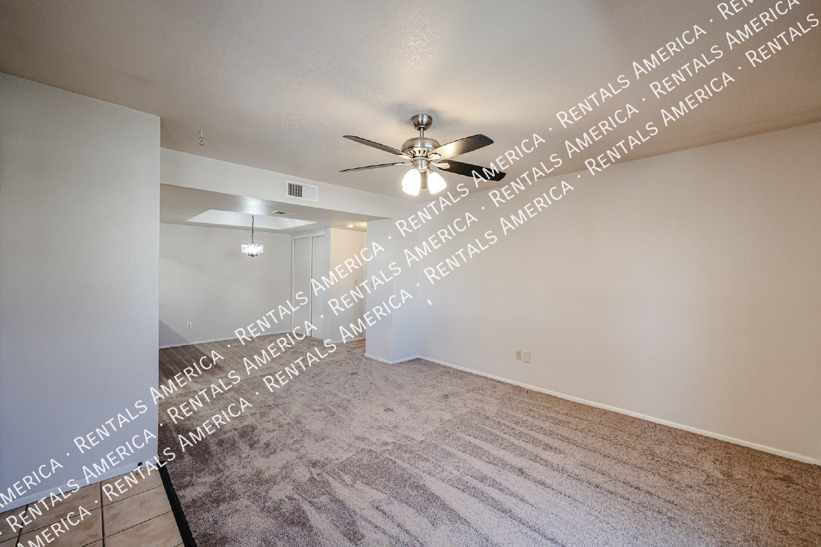 Scottsdale 1-Bedroom Condo, New Carpet & Great Location! property image