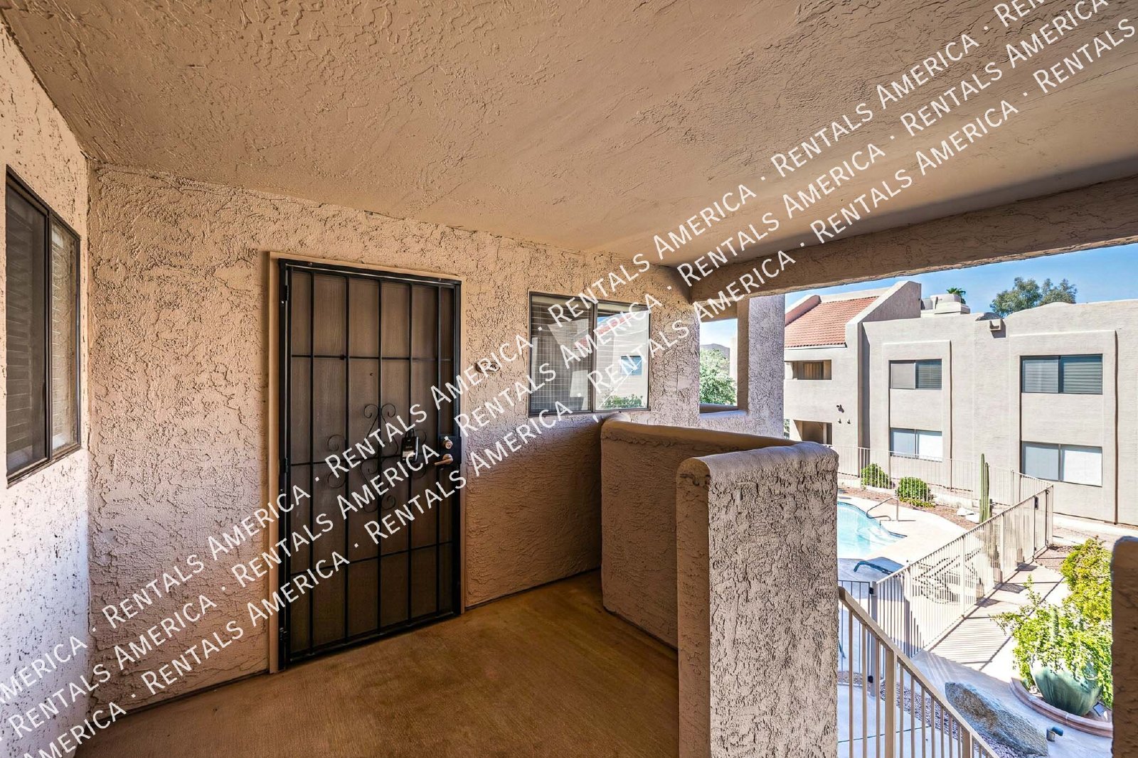 Scottsdale 1-Bedroom Condo, New Carpet & Great Location! property image