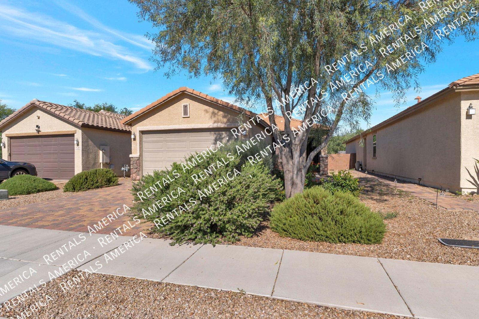 Beautiful, clean home in gated community, great NW location! property image