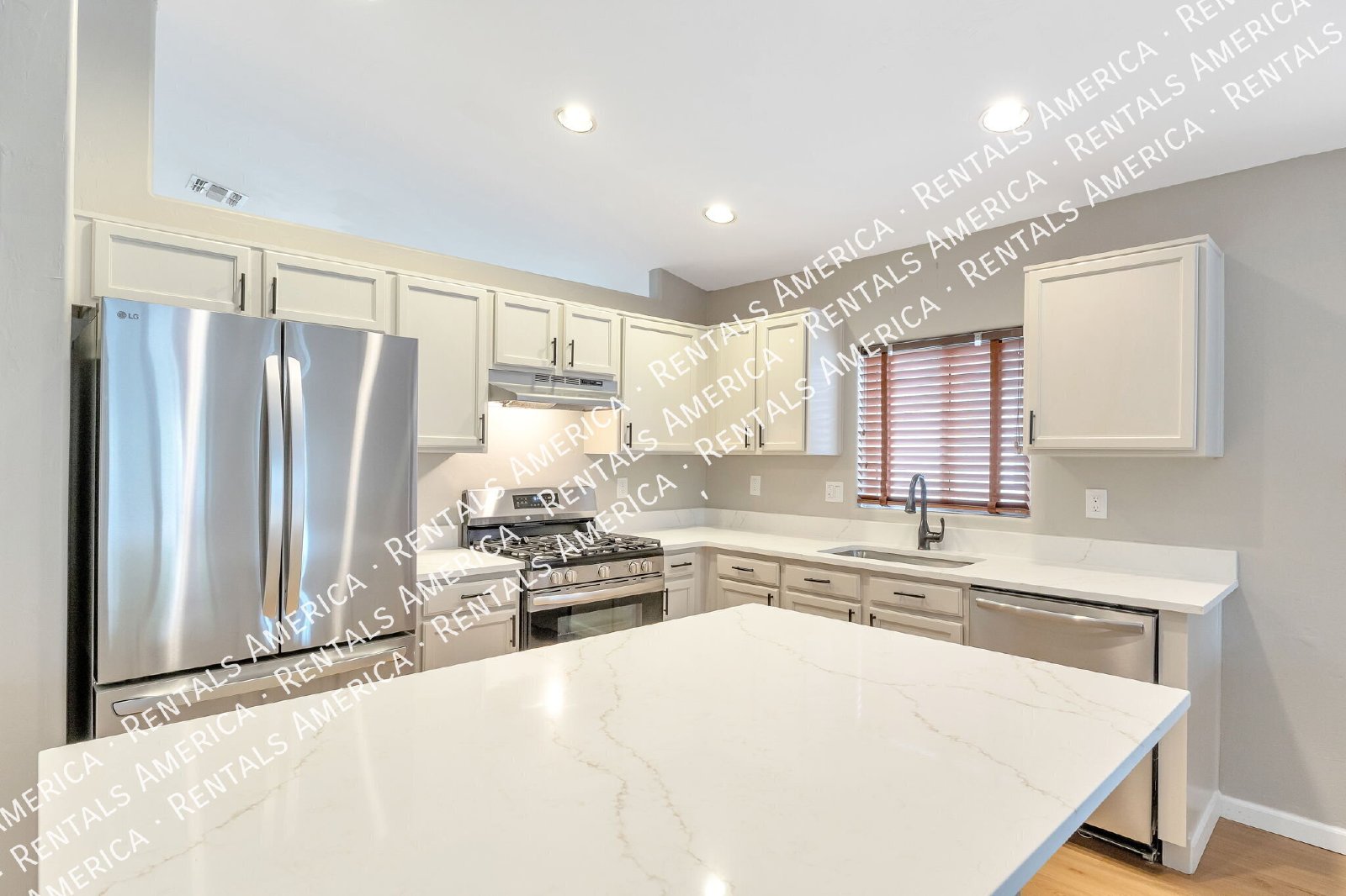 Rancho Vistoso! 4 bd/2 ba property image