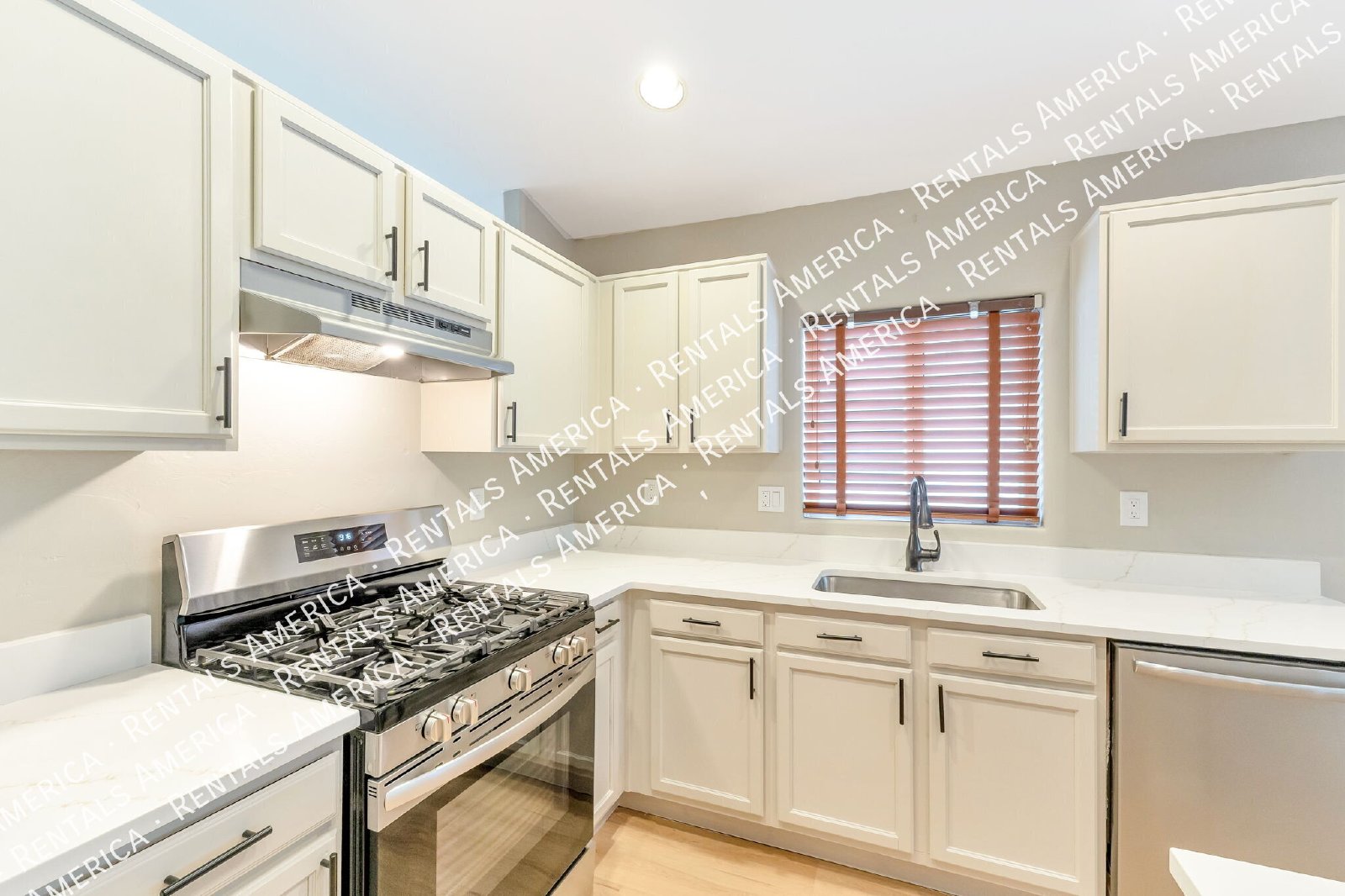 Rancho Vistoso! 4 bd/2 ba property image
